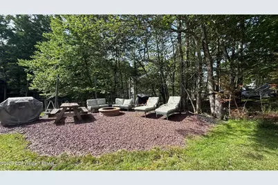  1140 Country Place Drive, Tobyhanna, PA 18466 - Photo 27