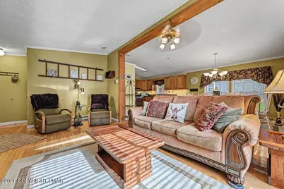  160 Ginsburg Circle, Albrightsville, PA 18210 - Photo 11