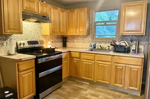 410 Skyline Dr, Blakeslee, PA 18610 - Photo 5