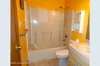  907 Thornberry Court, East Stroudsburg, PA 18302 - Photo 19