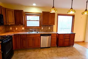 907 Thornberry Ct, East Stroudsburg, PA 18302 - Photo 7