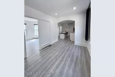  521 Sarah Street #1st floor, Stroudsburg, PA 18360 - Photo 23