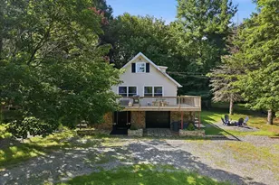 306 Mountain Rd, Albrightsville, PA 18210 - Photo 3