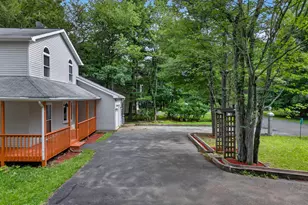 4116 Low Ridge Rd, Pocono Summit, PA 18346 - Photo 49