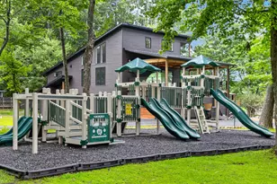 4116 Low Ridge Rd, Pocono Summit, PA 18346 - Photo 57