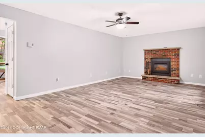  3232 Greenbriar Drive, East Stroudsburg, PA 18301 - Photo 23