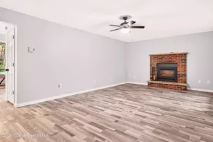 3232 Greenbriar Dr, East Stroudsburg, PA 18301 - Photo 23