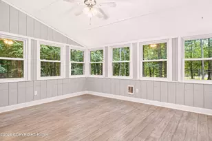 3232 Greenbriar Dr, East Stroudsburg, PA 18301 - Photo 25