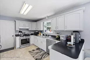 120 Keystone Ln, Tobyhanna, PA 18466 - Photo 9
