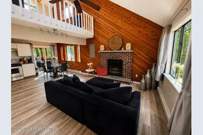  7277 Long Pine Drive, Tobyhanna, PA 18466 - Photo 5