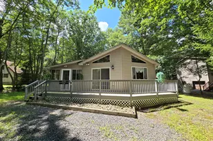 143 Keats Ln, Albrightsville, PA 18210 - Photo 1
