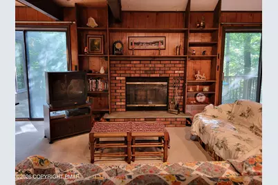  6384 Decker Road, Bushkill, PA 18324 - Photo 9