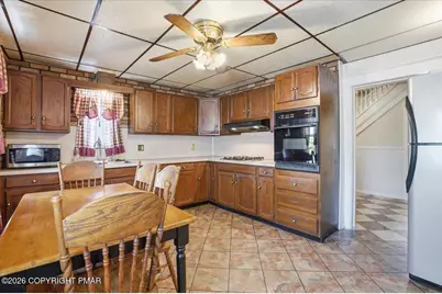  45 Rhume Street, Nesquehoning, PA 18240 - Photo 3
