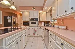 105 Kent Rd, Stroudsburg, PA 18360 - Photo 5
