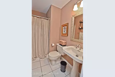  105 Kent Road, Stroudsburg, PA 18360 - Photo 17