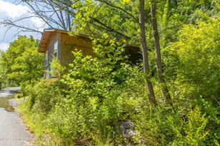 6775 Cherry Valley Rd, Stroudsburg, PA 18360 - Photo 13