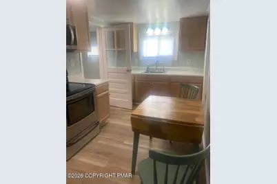  230 McKinley Avenue, East Stroudsburg, PA 18301 - Photo 3