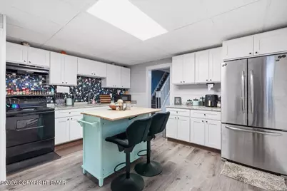  151 E Catawissa Street, Nesquehoning, PA 18240 - Photo 13