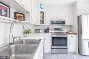 248 N 3rd St, Perkasie, PA 18944 - Photo 11
