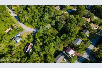  Bumble Bee Way 486 Way, Tobyhanna, PA 18466 - Photo 11