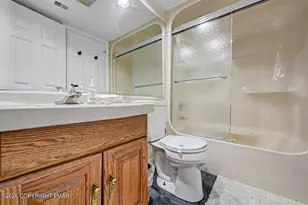 45 Midlake Dr, Lake Harmony, PA 18624 - Photo 35