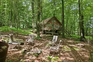 32 Mountain View Dr, Pocono Lake, PA 18347 - Photo 29
