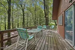 32 Mountain View Dr, Pocono Lake, PA 18347 - Photo 27