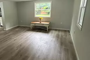 1155 Schwabe St, Freeland, PA 18224 - Photo 9