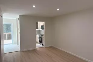 1247 Chateau Dr, East Stroudsburg, PA 18302 - Photo 5