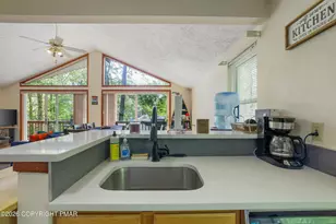 395 N Arrow Dr, Pocono Lake, PA 18347 - Photo 15