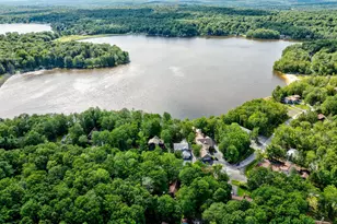 395 N Arrow Dr, Pocono Lake, PA 18347 - Photo 29