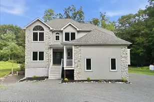 5327 Maple Ln, Cresco, PA 18326 - Photo 5