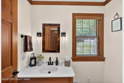  595 Walnut Avenue, Pen Argyl, PA 18072 - Photo 37