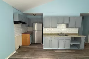 67 Main St, Delaware Water Gap, PA 18327 - Photo 3