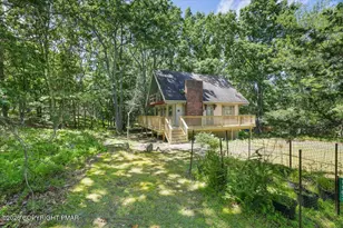 1107 Grouse Ct, Bushkill, PA 18324 - Photo 3