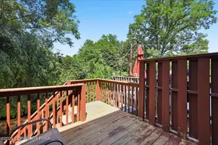 13 Jazz Cir, Whitehall, PA 18052 - Photo 5
