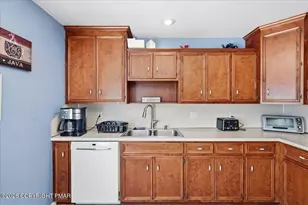 13 Jazz Cir, Whitehall, PA 18052 - Photo 13