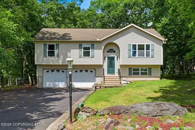  160 Summerton Circle, East Stroudsburg, PA 18301 - Photo 1