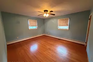2662 Community Dr, Bath, PA 18014 - Photo 13