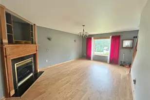 3225 Sussex Dr, Tobyhanna, PA 18466 - Photo 9