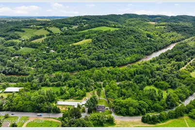  429 Riverview Drive, Walnutport, PA 18088 - Photo 5