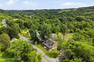429 Riverview Dr, Walnutport, PA 18088 - Photo 25