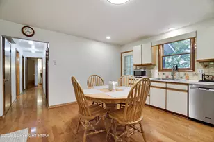 341 Rose Marie Ln, East Stroudsburg, PA 18302 - Photo 3