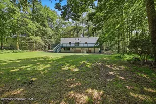 282 Stillwater Dr, Pocono Summit, PA 18346 - Photo 23