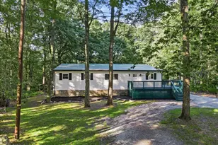 282 Stillwater Dr, Pocono Summit, PA 18346 - Photo 1