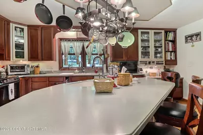  120 Indianwood Drive, Stroudsburg, PA 18360 - Photo 21