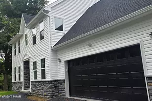 1369 Mutton Hollow Rd, Stroudsburg, PA 18360 - Photo 27