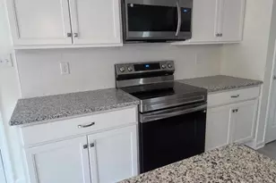 1369 Mutton Hollow Rd, Stroudsburg, PA 18360 - Photo 15