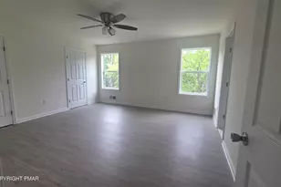 1369 Mutton Hollow Rd, Stroudsburg, PA 18360 - Photo 19