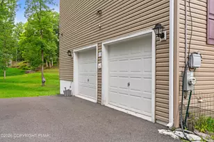 195 Sunrise Loop, Henryville, PA 18332 - Photo 5